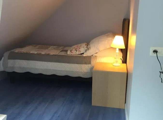 D'hotes Coteaux Sud Bed & Breakfast 4*